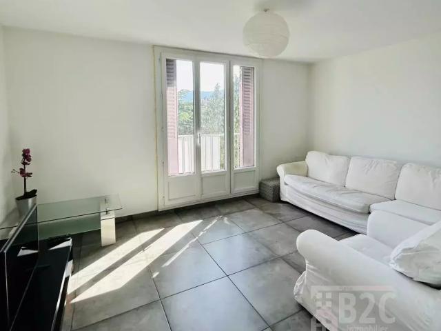 Location Appartement Square le Perier, Saint Martin d'Hères