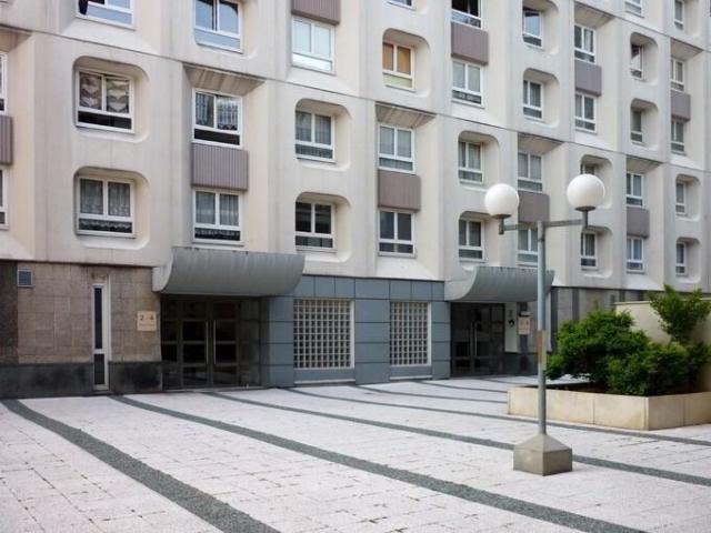 Location Appartement Square Vitruve, Paris