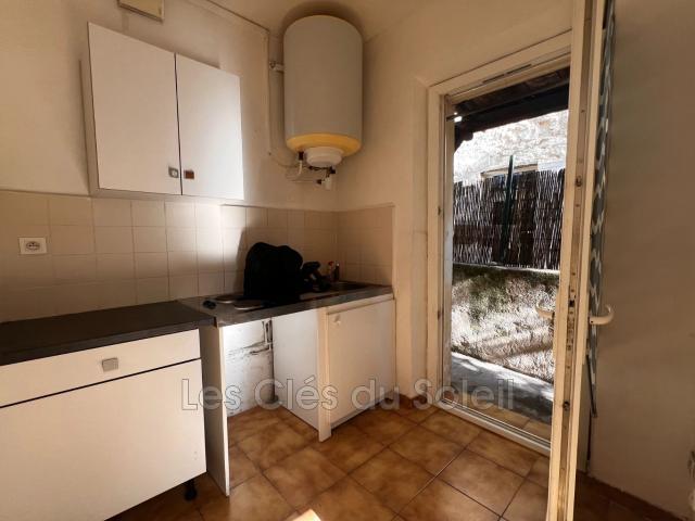 Location appartement studio 14 m² Toulon