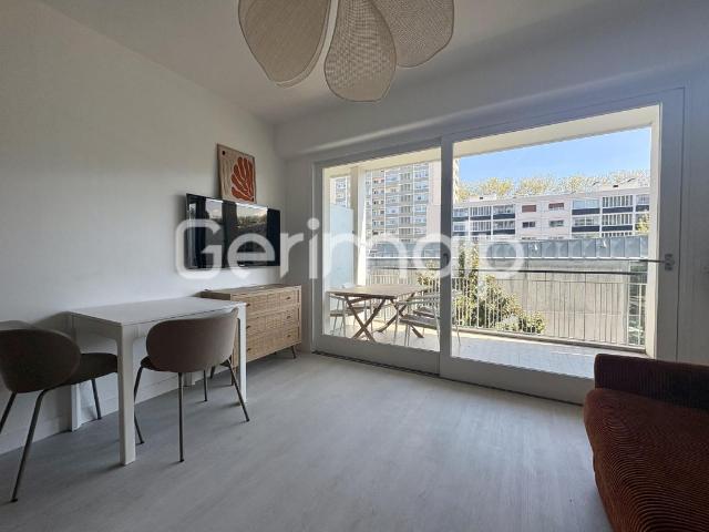 Location Appartement Studio 18,15 m² 830 €/mois C.C