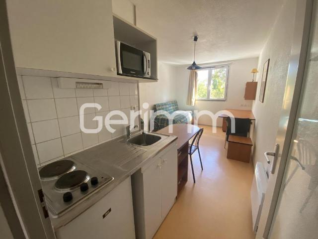 Location Appartement Studio 18,56 m² 449 €/mois C.C