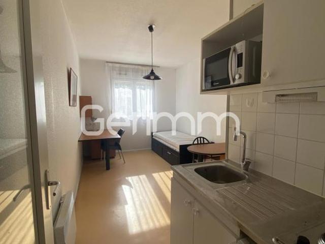 Location Appartement Studio 18,64 m² 450 /mois C.C