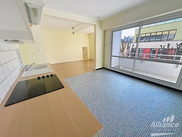 Location Appartement studio bis 36m2 avec ascenseur situé faubourg de montbéliard à belfort avec Balcon | Alliance Groupe Immobilier