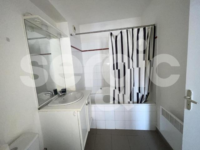 Location appartement Studio de 27m² à Lille