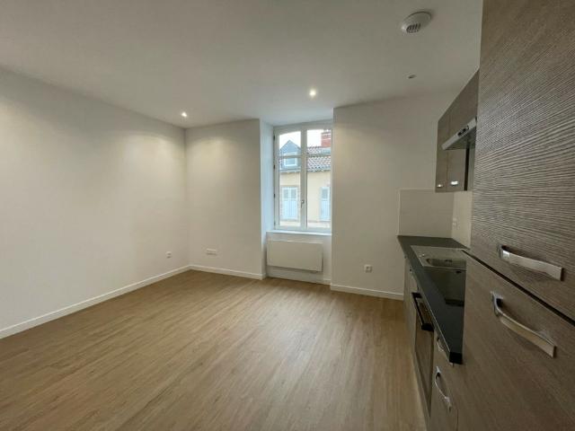 LOCATION APPARTEMENT STUDIO – LIMOGES – ETUDIANTS