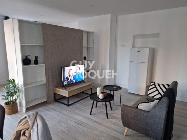 LOCATION: appartement Studio Meublé 40 m² à LOUVIERS