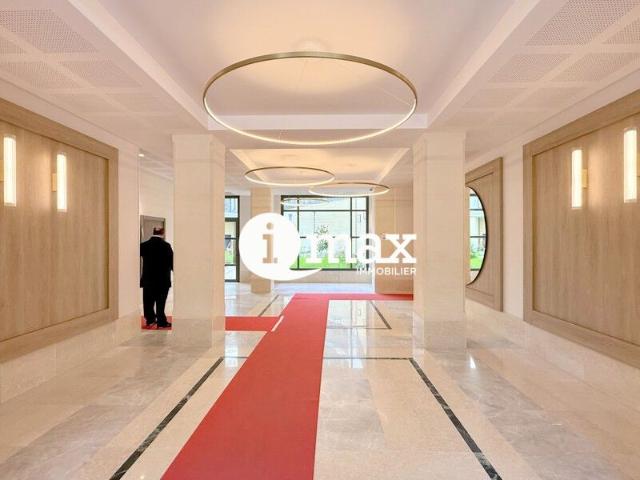 Location Appartement SURESNES