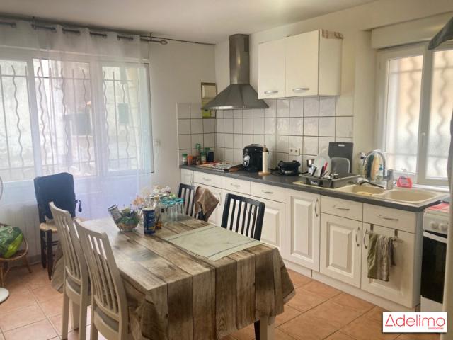 LOCATION APPARTEMENT/P2 VILLAGE SUD DE NÎMES 30