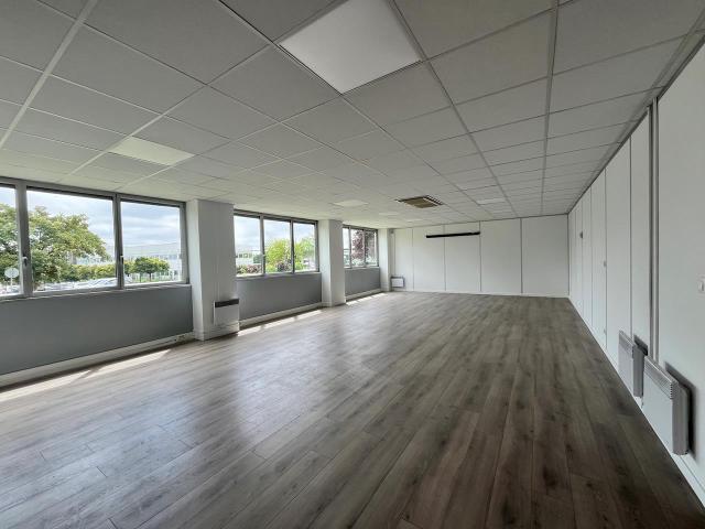 Location atelier bureaux Amiens Accès A16 A29