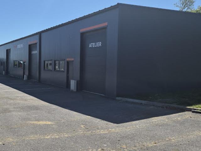 Location Autre 0 pièces 400 m2 Mortefontaine en Thelle