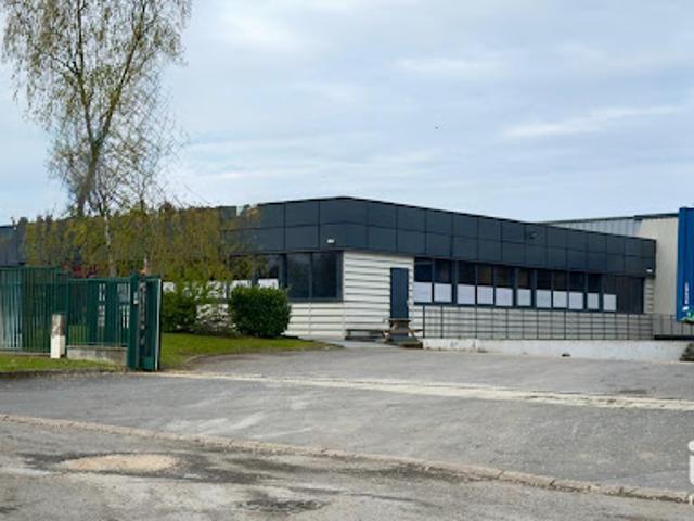 Location Autre 0 pièces 790 m2 Les Ulis