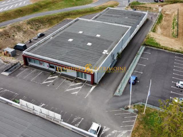 Location Fond de commerce 0 pièces 797 m2 Champniers