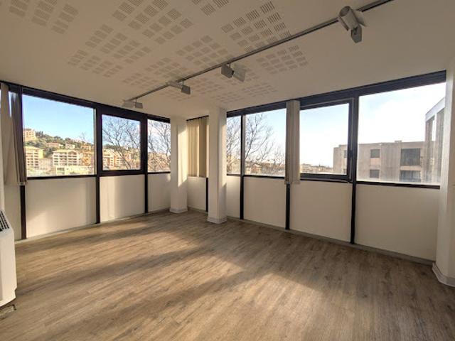Location Autre 0 pièces 138 m2 Bastia