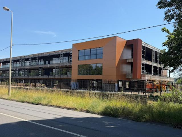Location Autre 0 pièces 139.51 m2 Thionville