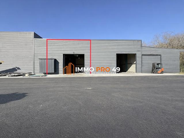Location Autre 0 pièces 140 m2 La Séguinière