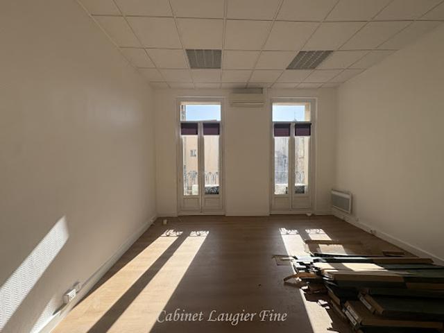 Location Autre 0 pièces 146 m2 Marseille 6ème