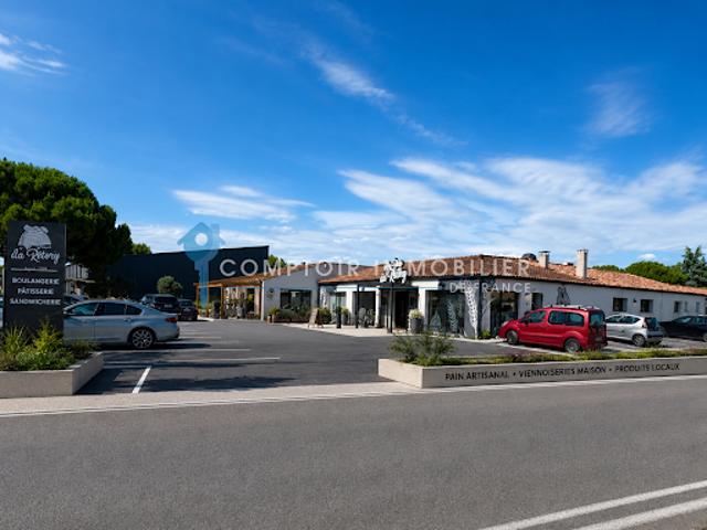 Location Autre 0 pièces 180 m2 Nimes