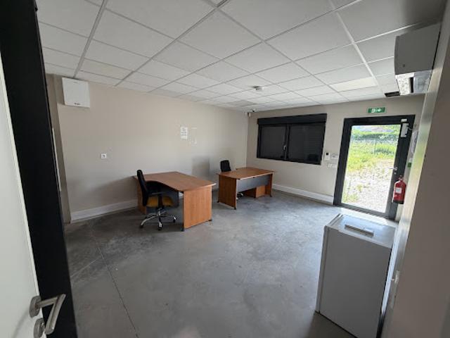 Location Autre 0 pièces 250 m2 Vourey