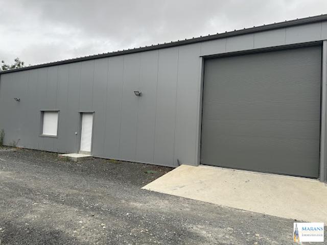 Location Autre 0 pièces 254 m2 Charron