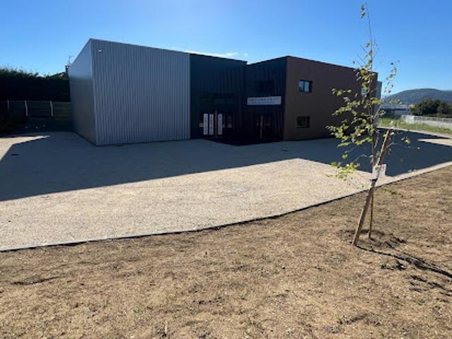 Location Autre 0 pièces 300 m2 Davézieux