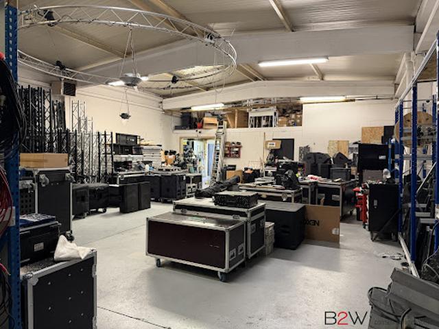 Location Autre 0 pièces 300 m2 Vendenheim