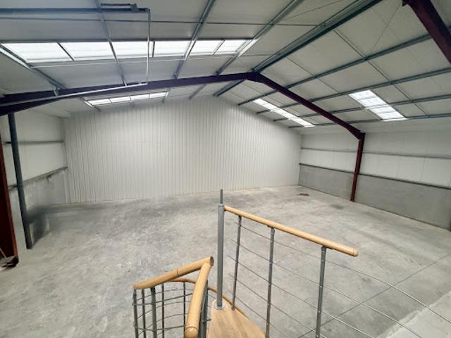Location Autre 0 pièces 362 m2 Villers Bocage