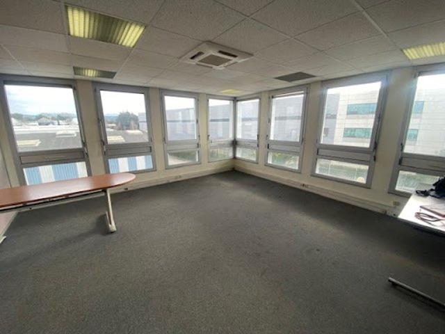 Location Autre 1 pièce 34 m2 Les milles