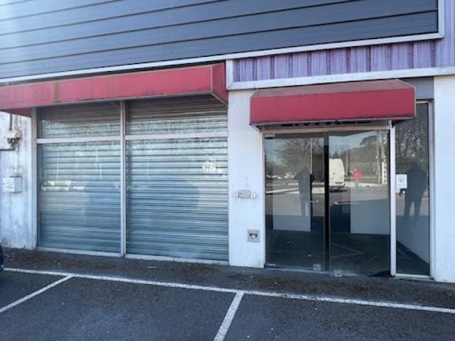 Location Fond de commerce 2 pièces 100 m2 Tarbes