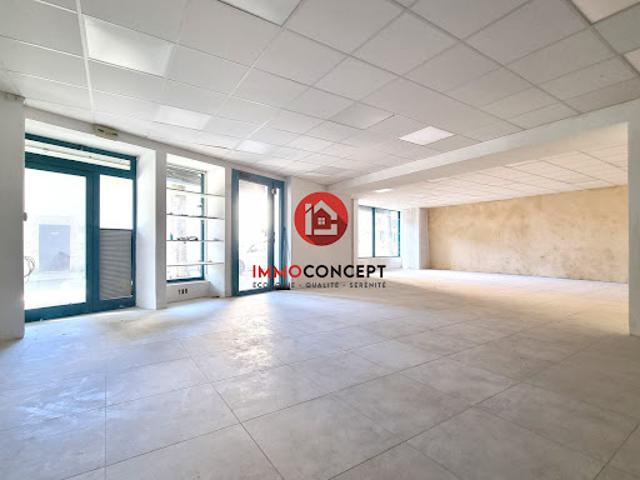 Location Autre 2 pièces 142 m2 Laudun l'Ardoise