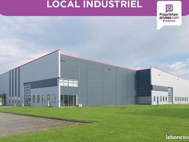 Location Autre 349 m2 Dreux