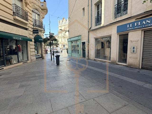 Location Fond de commerce 3 pièces 44 m2 Beziers