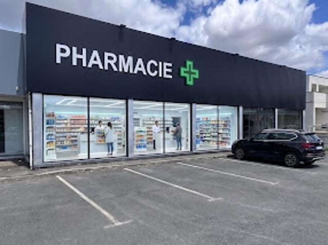 Location Autre 3 pièces 500 m2 Puygouzon