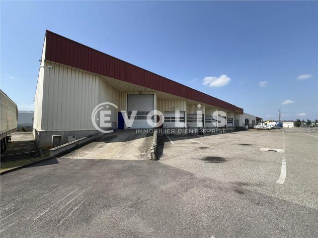 Location bâtiment d'activité Corbas 5 quais et accès PL