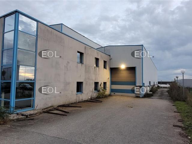 Location bâtiment d'activité avec ponts roulants Béligneux Axe Lyon Genève