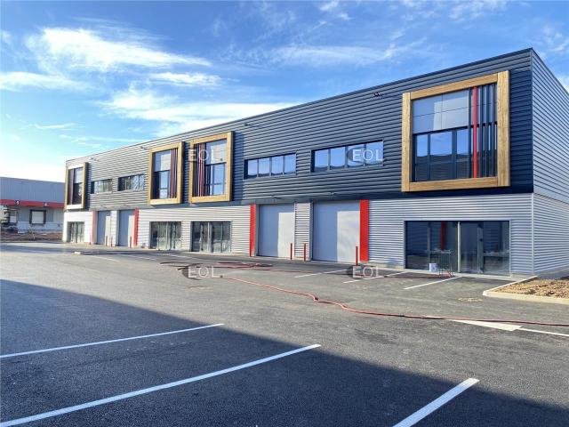 Location bâtiment d'activité Saint Quentin Fallavier Proximité A43, A432, A46