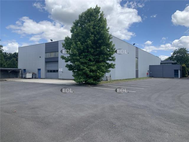 Location bâtiment d'activités Le Plessis Bouchard Proche A15 et RER C