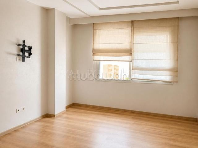 Location Bel Appartement 100m2 2Chambres Oasis, Casablanca