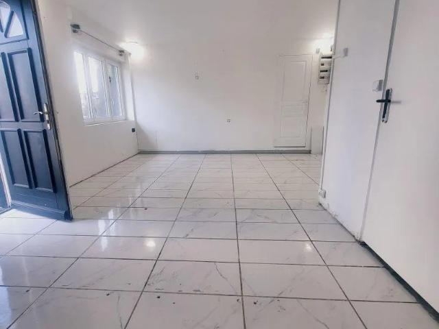 Location Boutique/Local commercial 33 m²
