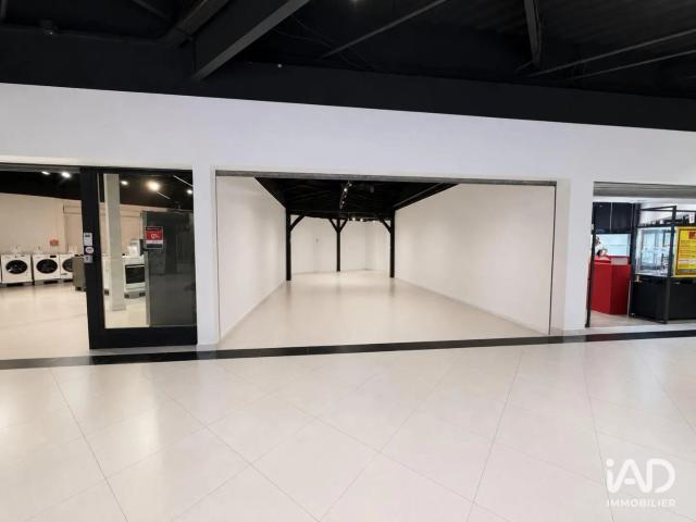 Location Boutique/Local commercial 77 m²