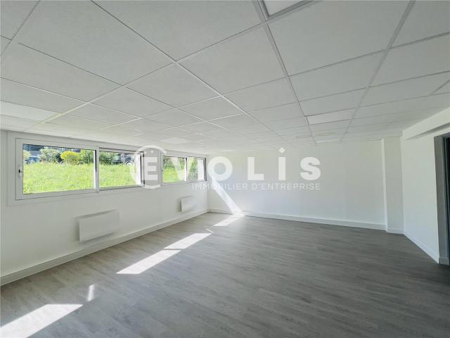 Location bureaux Maisons Alfort Proche A4 et transports en commun