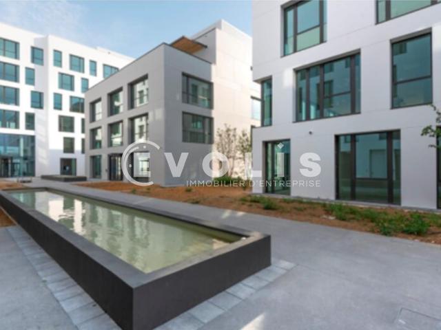 Location bureaux Massy Proche RER, Tram et Autoroute A10