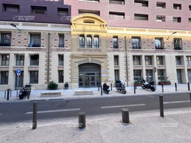 Location bureaux Marseille 2 proche transports