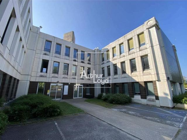 Location bureaux Meylan Accès PMR, parking et transports