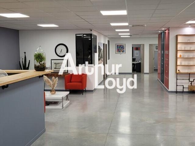 Location bureaux Montauroux Proche D562 et A8