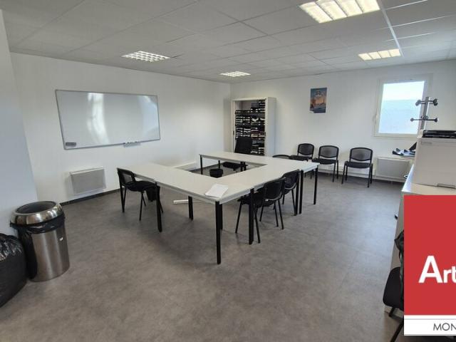 Location bureaux Montélimar Maubec Proche lignes 2 et 31