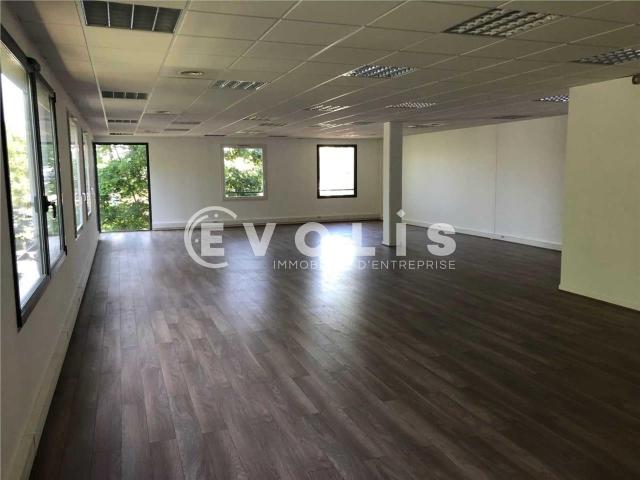 Location bureaux Montévrain Proche RER A et A4 A104