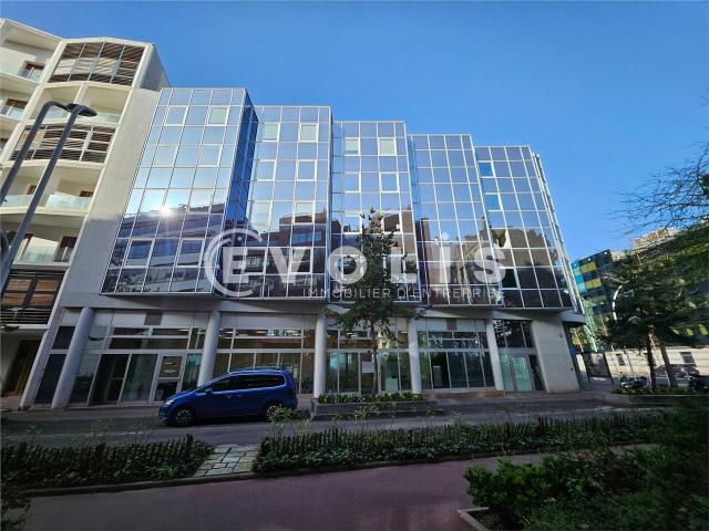 Location bureaux Montrouge Proche métro Barbara et transports