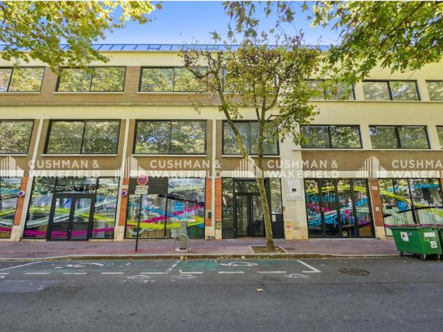 Location bureaux Montrouge Proche métro ligne 4 et RER B