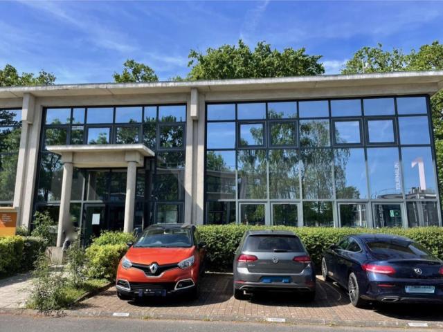 Location bureaux Nantes Technoparc Aubinière Proche bus, rocades et bornes