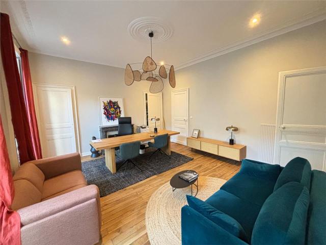 Location bureaux Nantes centre Proche tram et bus